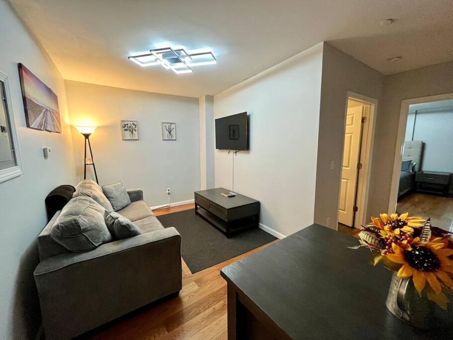 Апартаменты Downtown Albany 1 Bed + Workstation @ Maiden Lane Экстерьер фото