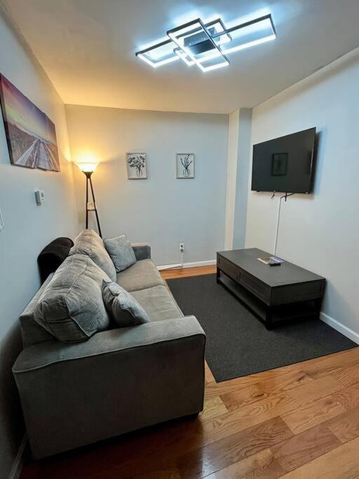 Апартаменты Downtown Albany 1 Bed + Workstation @ Maiden Lane Экстерьер фото